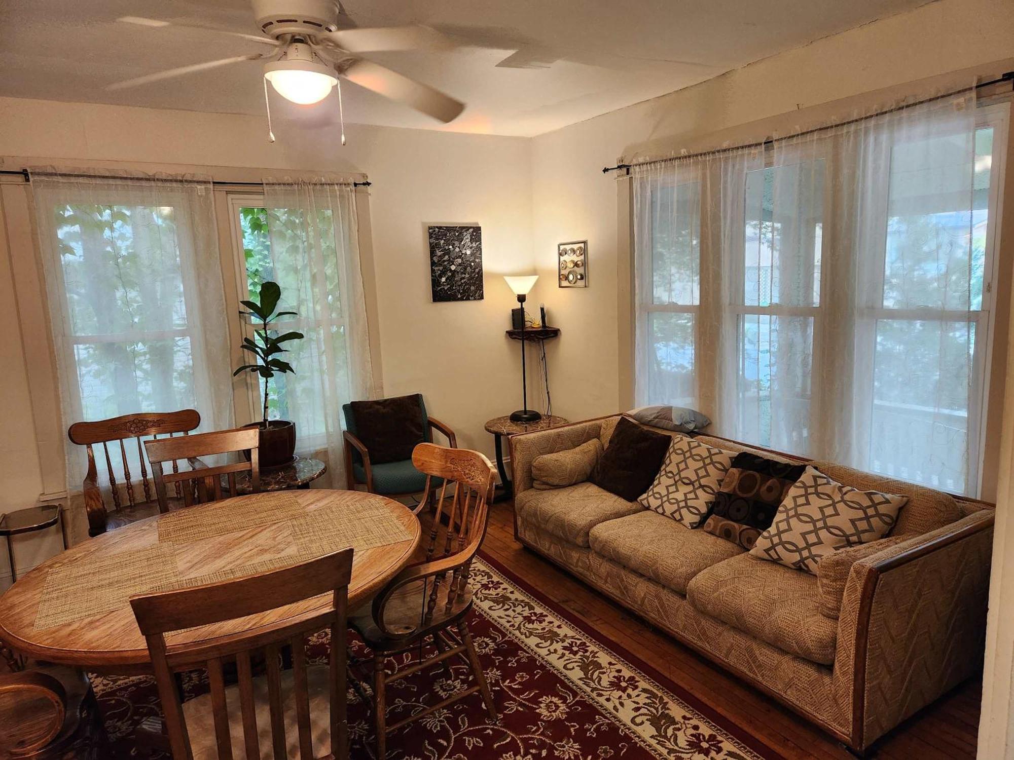 Cozy 3 Bedroom House In Downtown Ithaca Extérieur photo